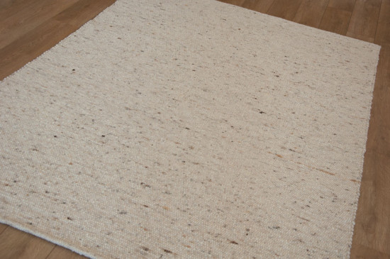 Beled Beige