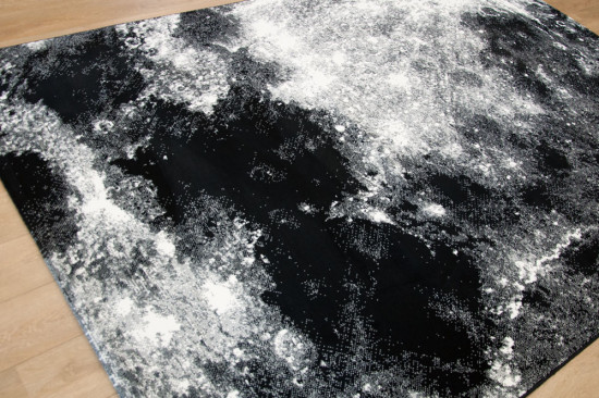 Ink Moon 200x290